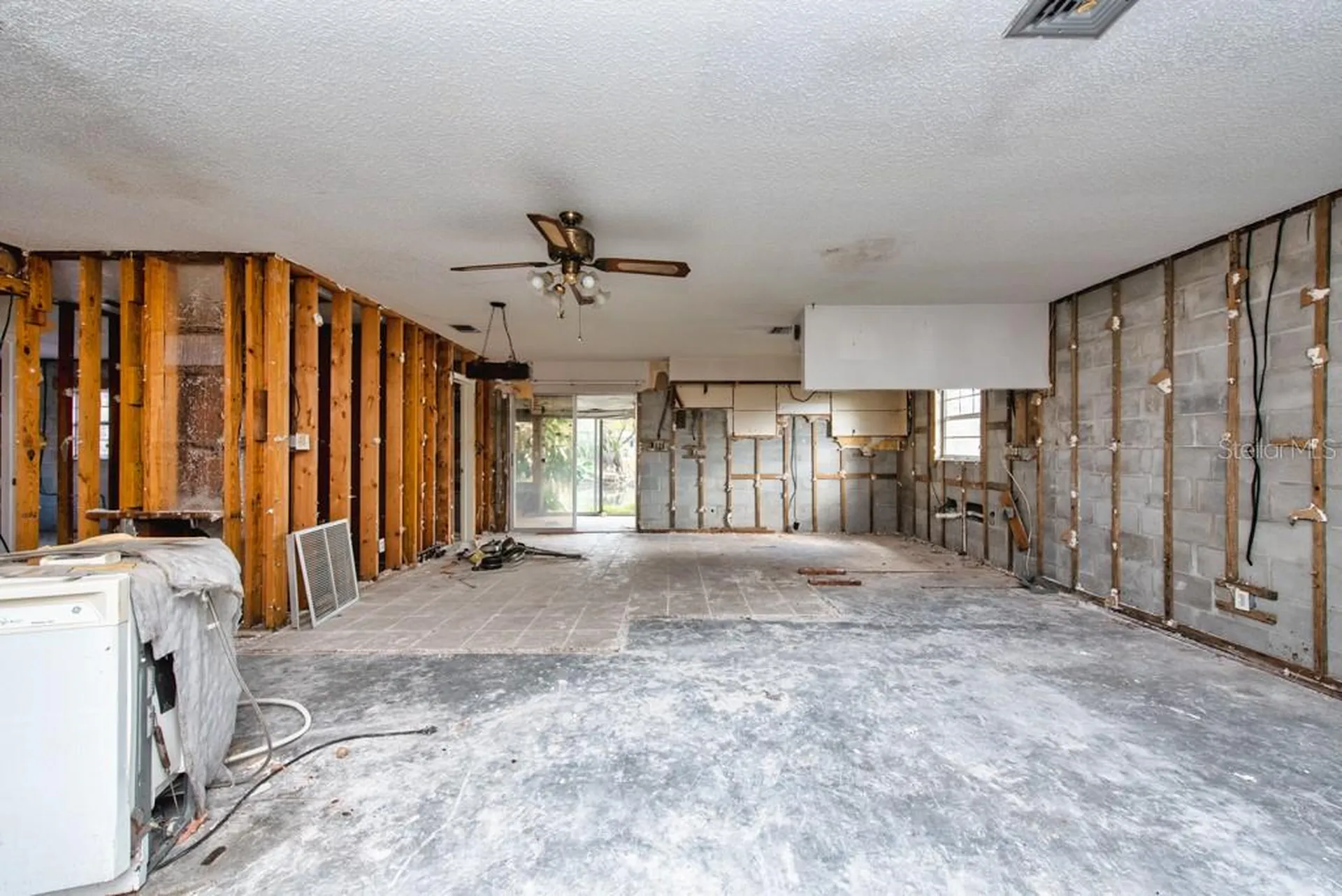 8848 W Millpoint Road Riverview FL 33578