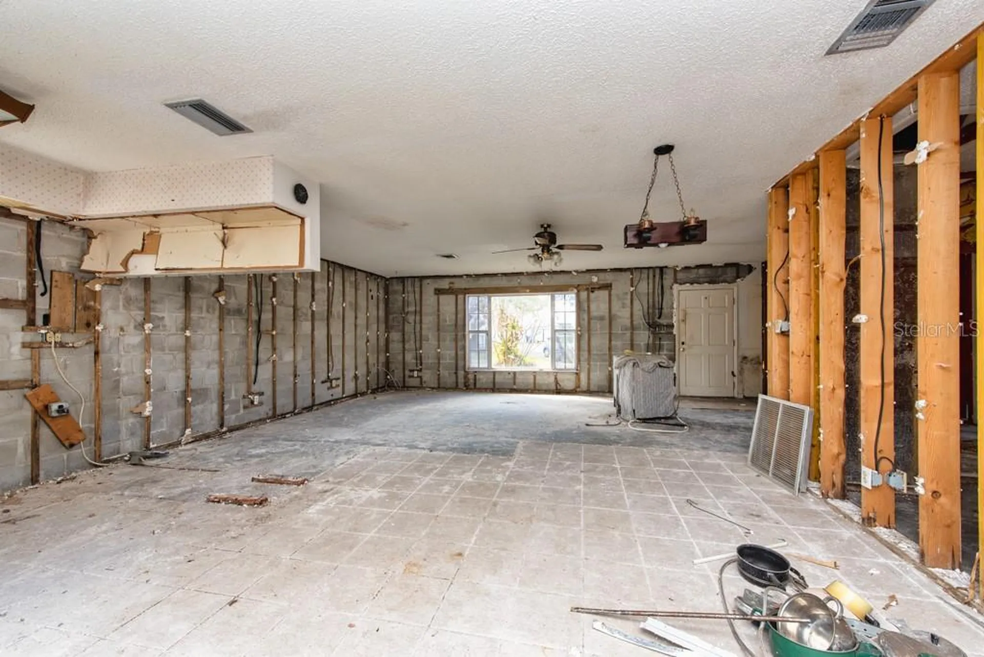 8848 W Millpoint Road Riverview FL 33578