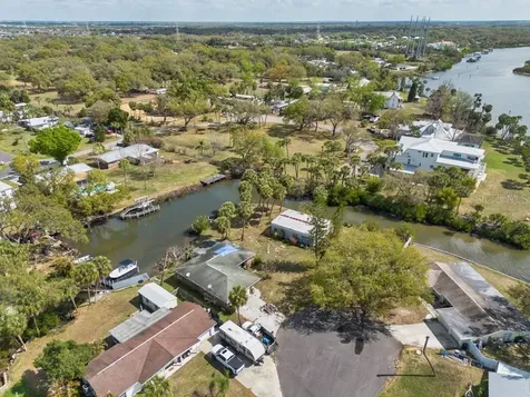 8848 W Millpoint Road Riverview FL 33578