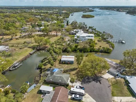 8848 W Millpoint Road Riverview FL 33578