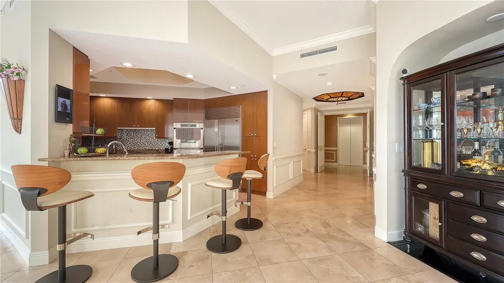 35 Watergate Drive Sarasota FL 34236