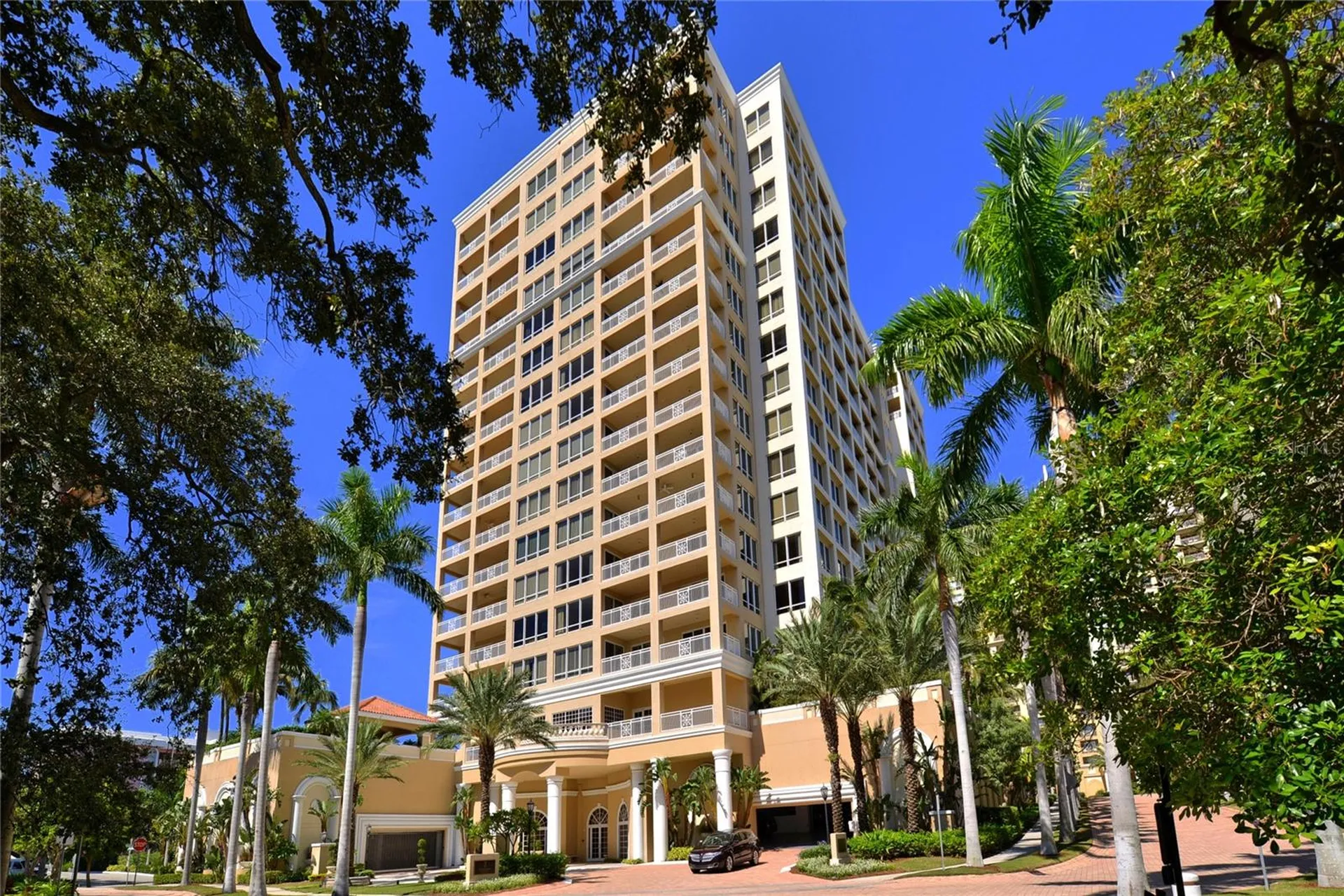 35 Watergate Drive Sarasota FL 34236