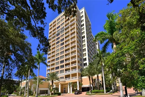 35 Watergate Drive Sarasota FL 34236