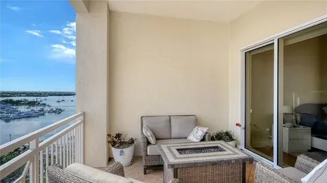 35 Watergate Drive Sarasota FL 34236