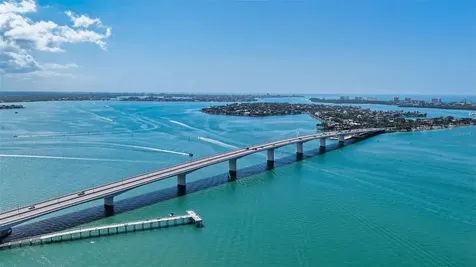 35 Watergate Drive Sarasota FL 34236