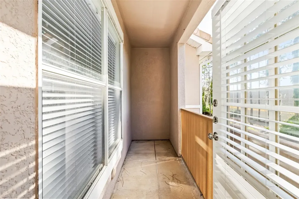 18006 Villa Creek Drive Tampa FL 33647