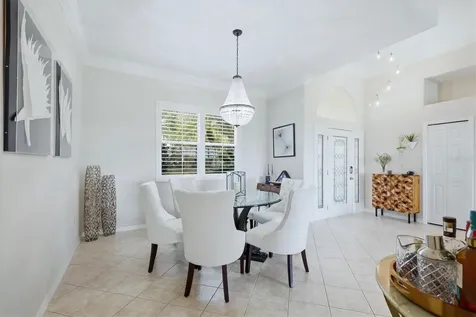 7160 N Serenoa Drive Sarasota FL 34241