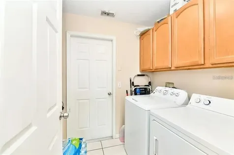 436 Lake Shore Parkway Davenport FL 33896
