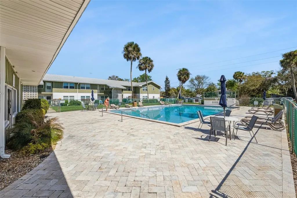 840 Center Avenue Holly Hill FL 32117