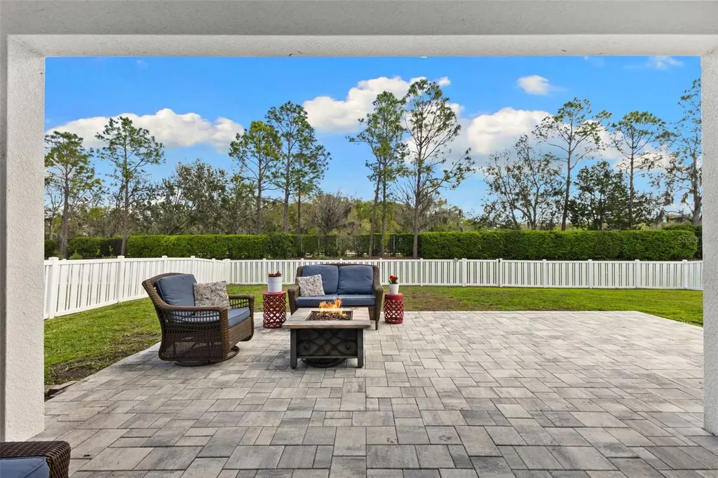 1316 Thornbury Drive Parrish FL 34219