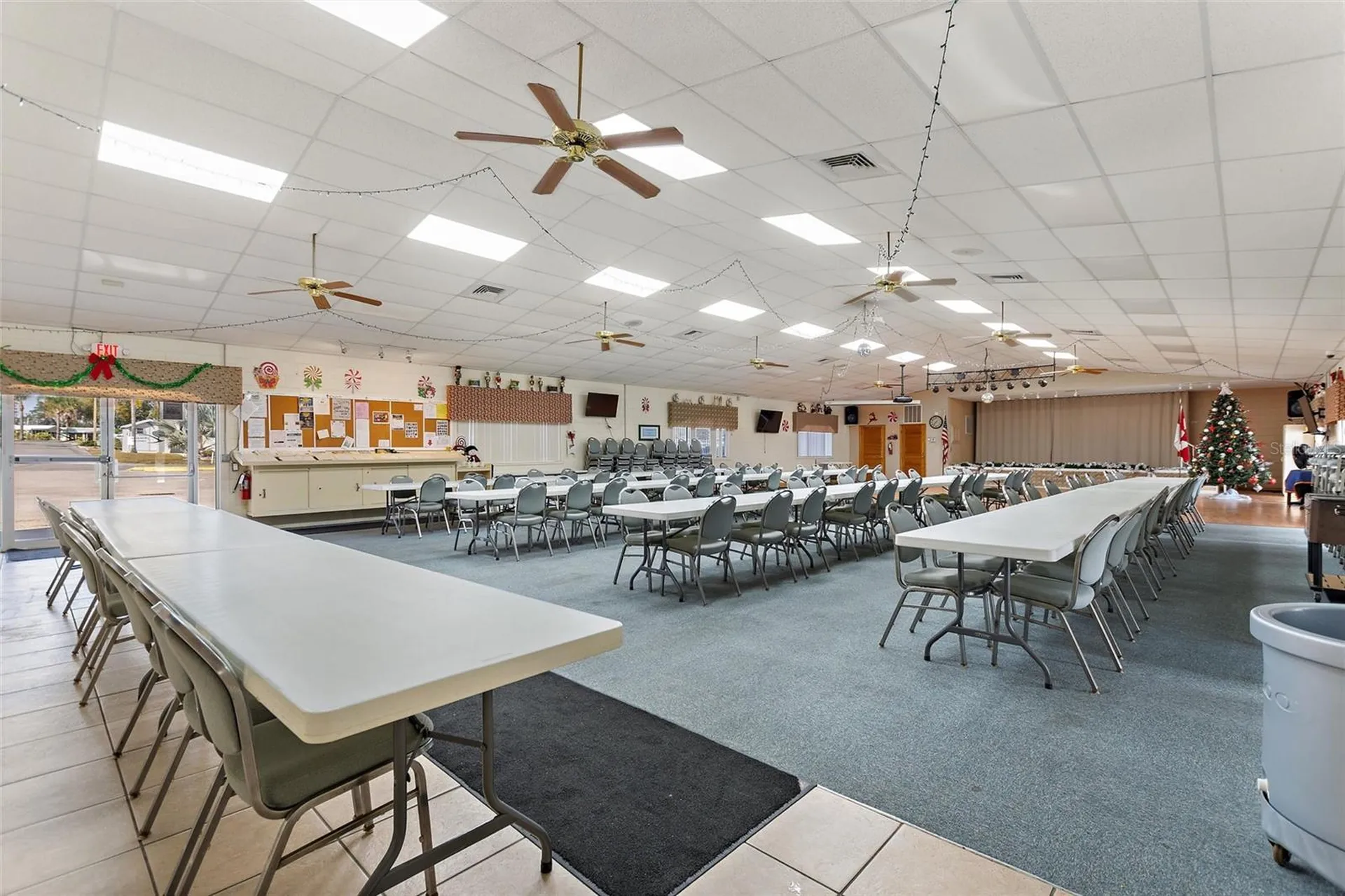 135 Citrus Ridge Drive Davenport FL 33837