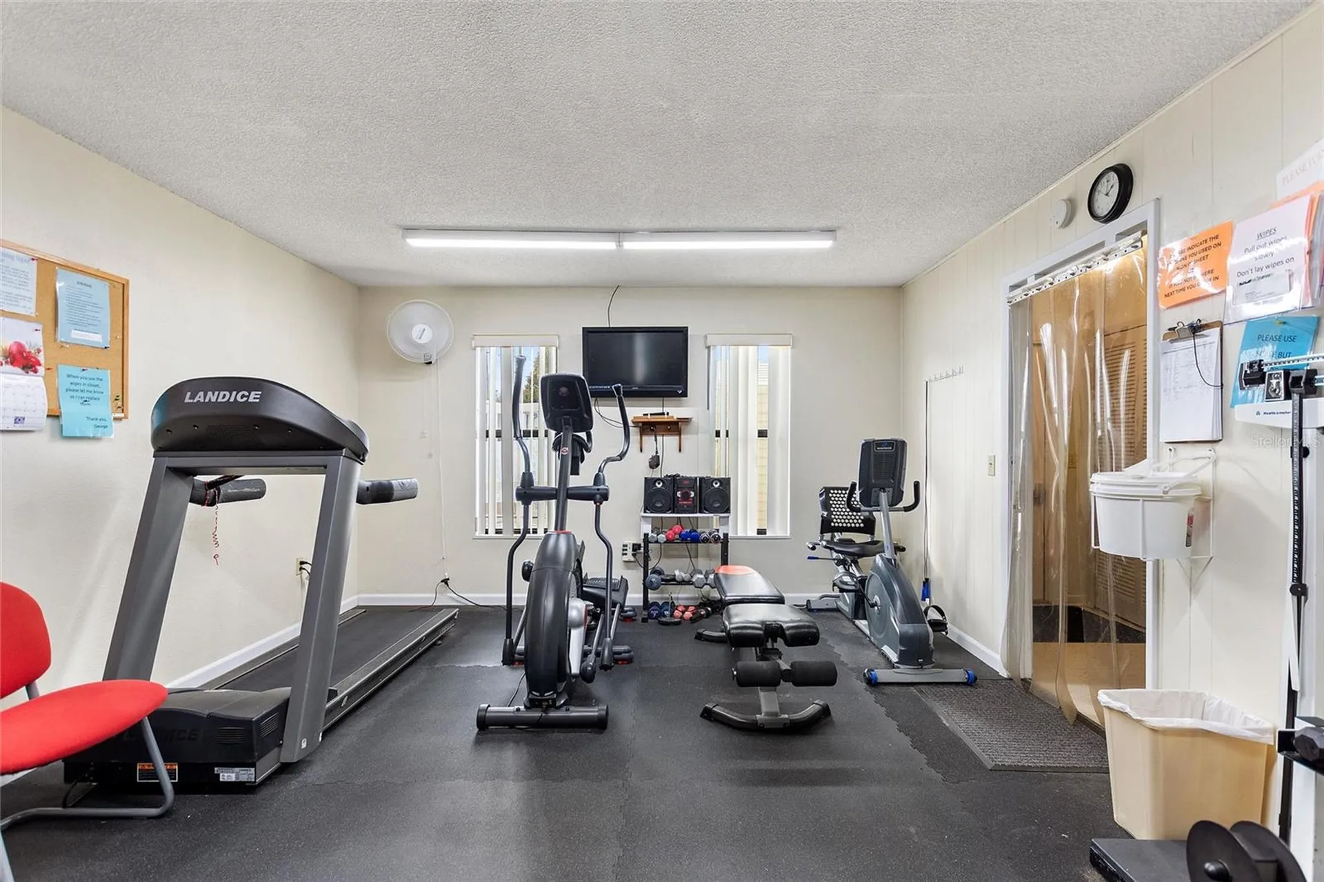 135 Citrus Ridge Drive Davenport FL 33837