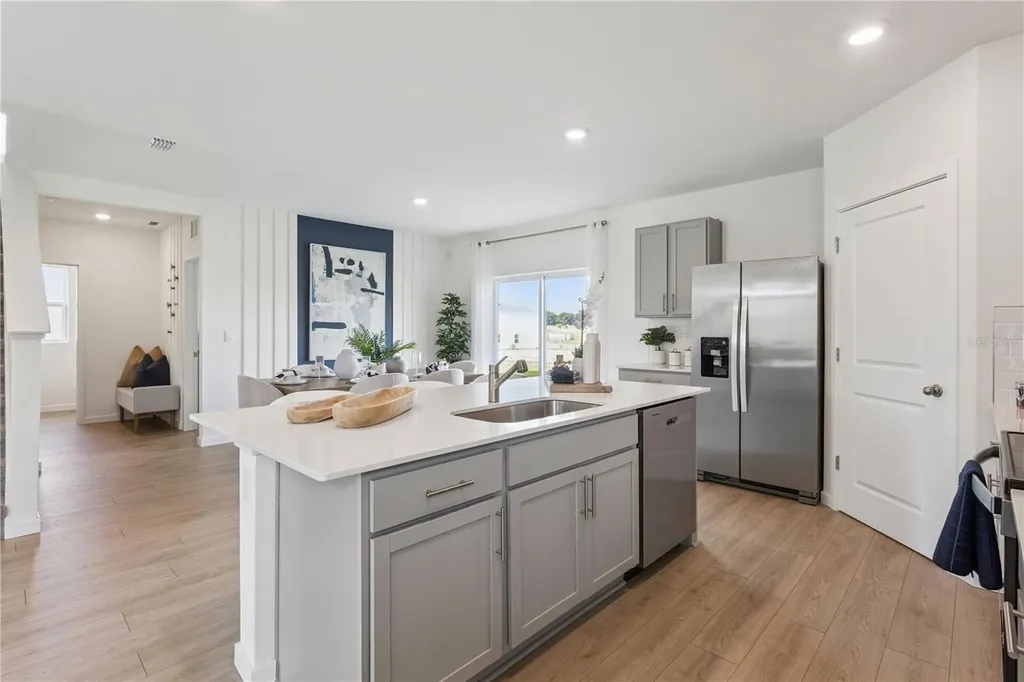 5199 Nickerbean Street Apopka FL 32712