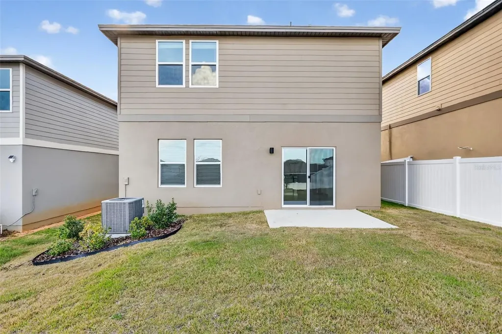 2216 Bear Peak Road Minneola FL 34715