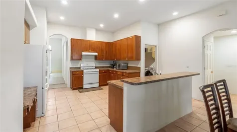 6111 Heroncrest Court Lithia FL 33547