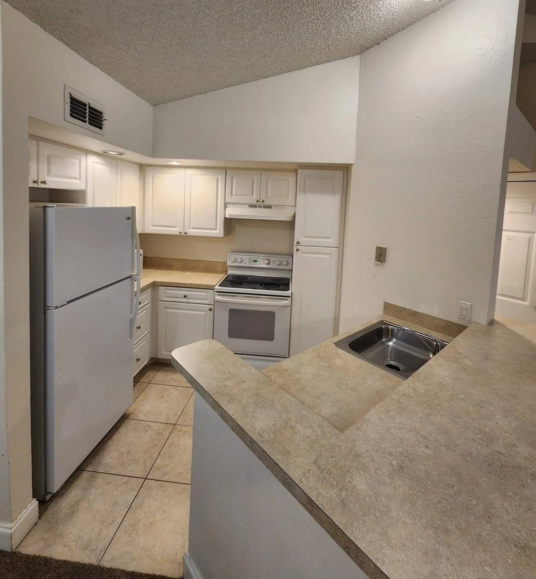 5737 Gatlin Avenue Orlando FL 32822