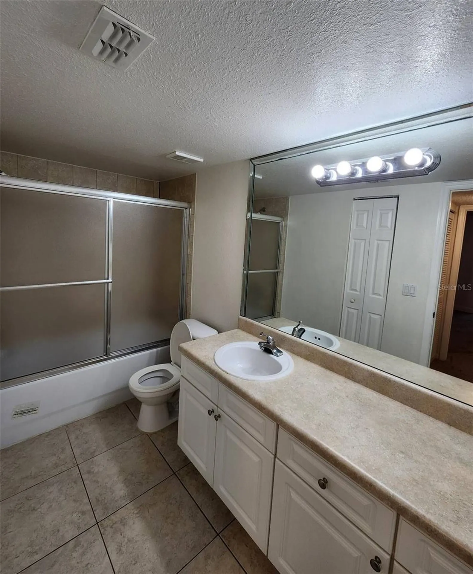 5737 Gatlin Avenue Orlando FL 32822