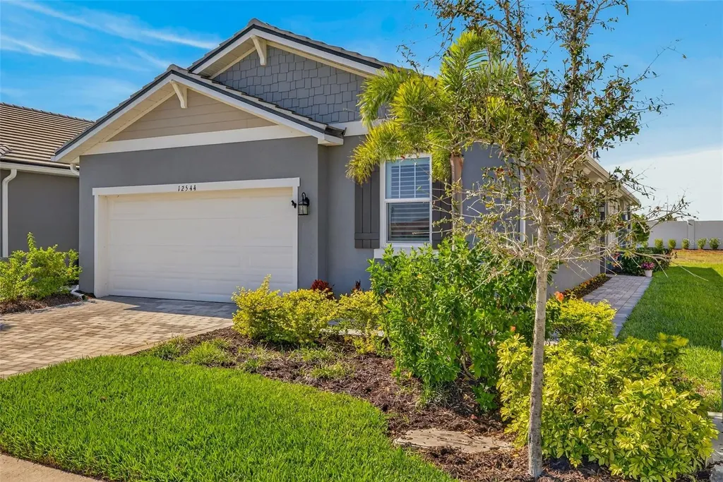 12544 Somatic Court Venice FL 34293
