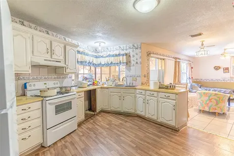 1318 Deer Park Court Sebring FL 33872