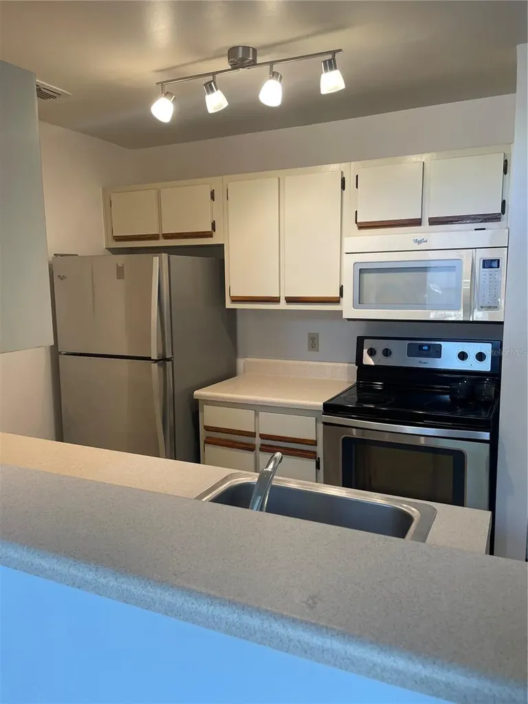 5992 Westgate Orlando FL 32835