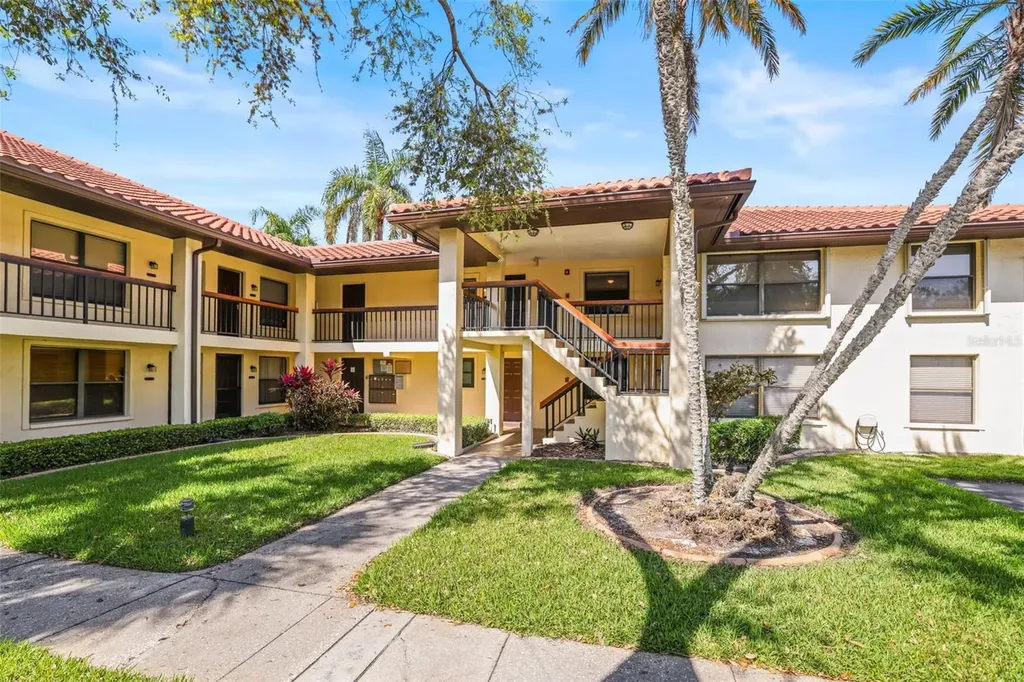 2113 Hammock Pine Boulevard Clearwater FL 33761
