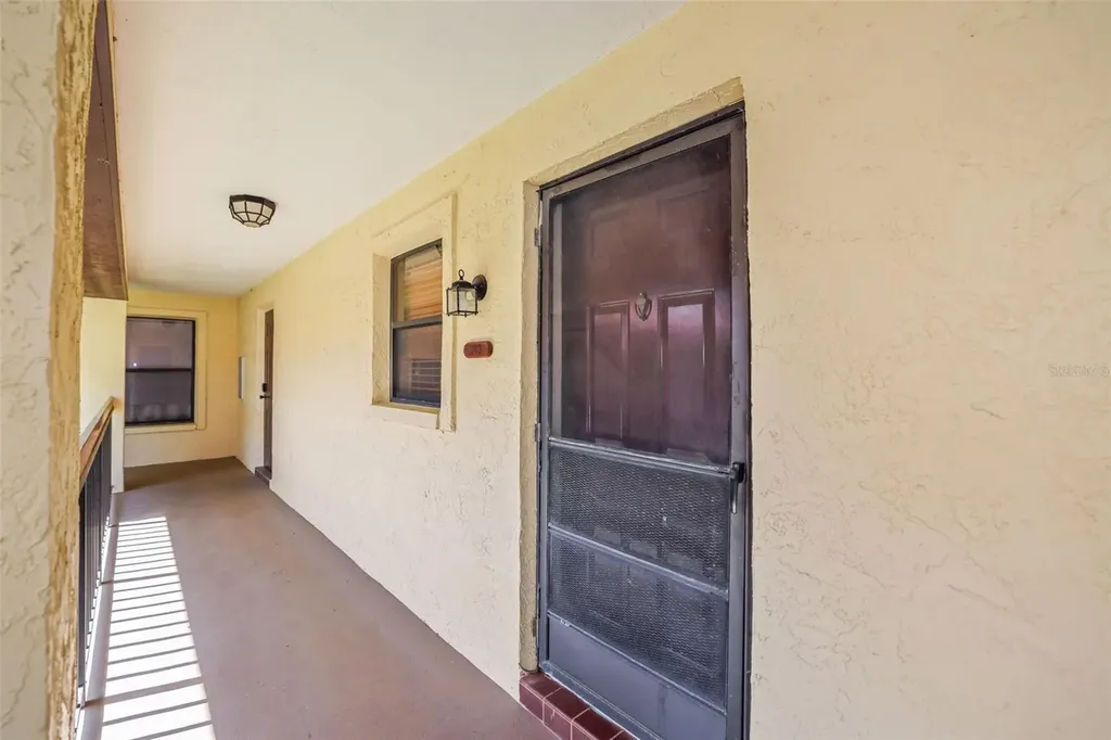 2113 Hammock Pine Boulevard Clearwater FL 33761