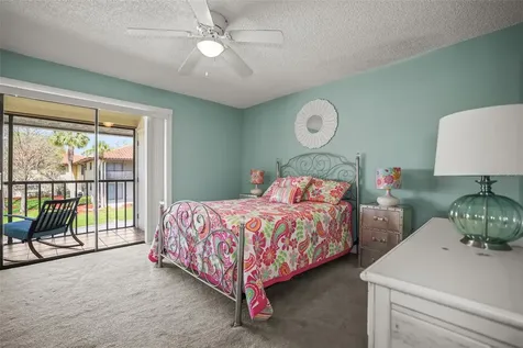 2113 Hammock Pine Boulevard Clearwater FL 33761
