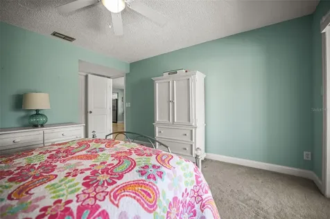 2113 Hammock Pine Boulevard Clearwater FL 33761