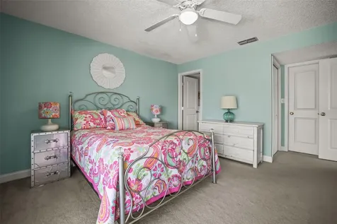 2113 Hammock Pine Boulevard Clearwater FL 33761