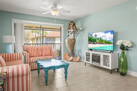 2113 Hammock Pine Boulevard Clearwater FL 33761