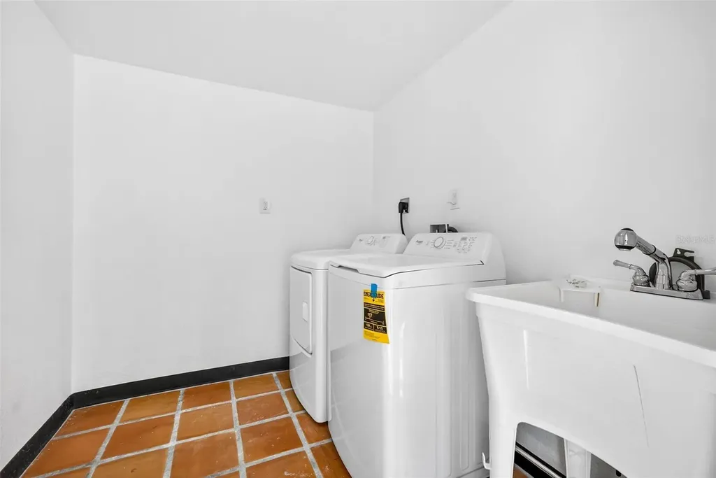 236 San Salvador Drive Dunedin FL 34698