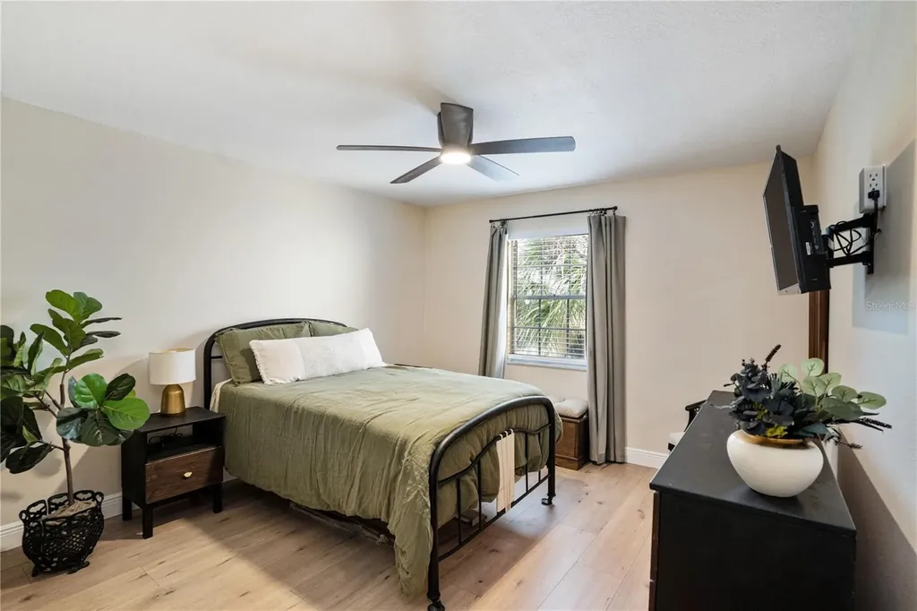 5306 Santa Rosa Court Tampa FL 33609