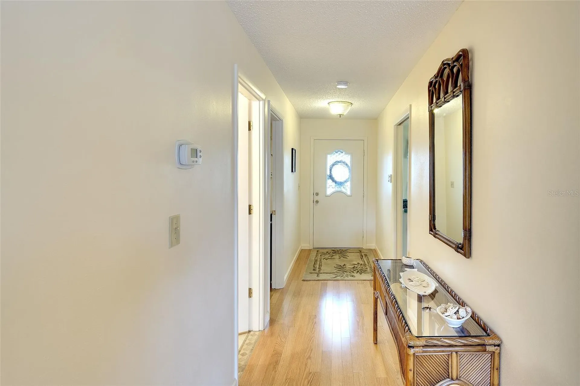 6004 Vivienda Drive Bradenton FL 34207