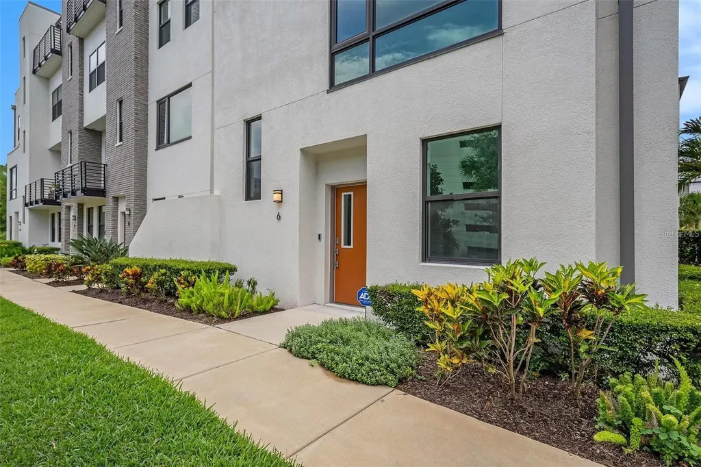 2511 N Grady Avenue Tampa FL 33607