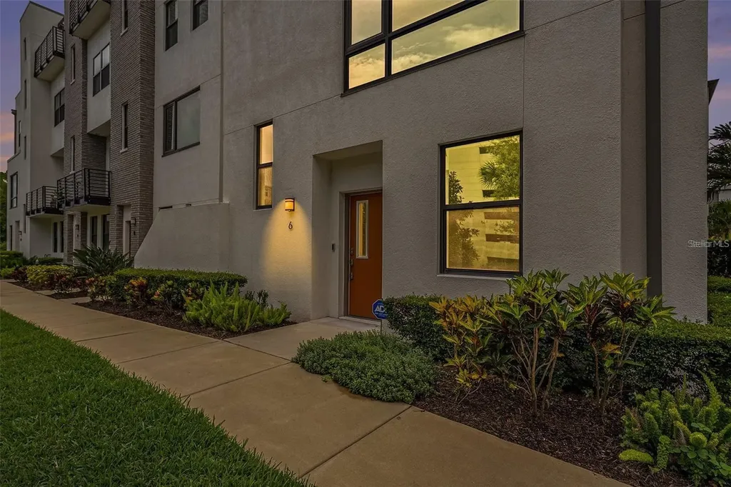 2511 N Grady Avenue Tampa FL 33607