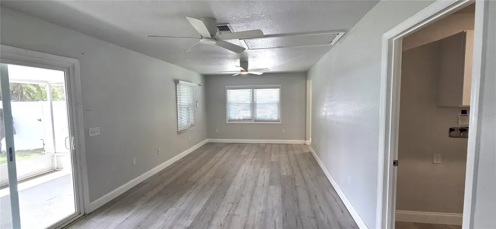132 James Street Auburndale FL 33823