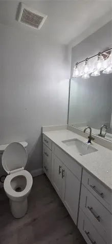 132 James Street Auburndale FL 33823