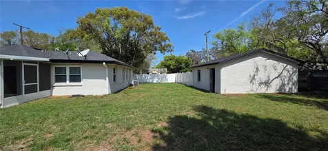 132 James Street Auburndale FL 33823