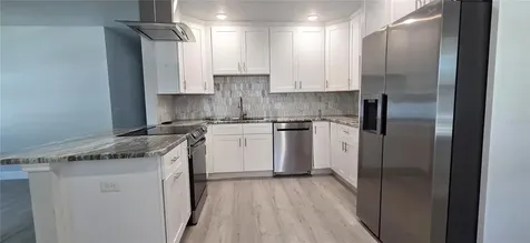 132 James Street Auburndale FL 33823