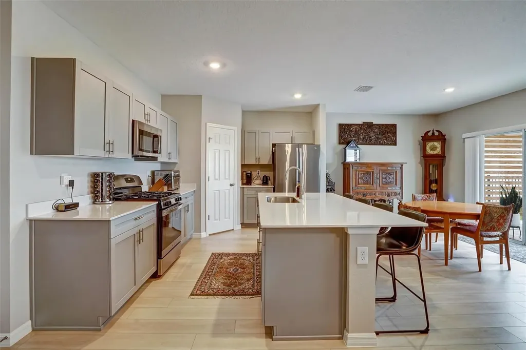 14468 Meadow Bird Avenue Riverview FL 33579