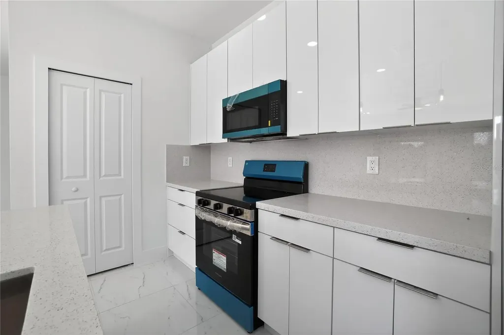 336 Sunset Road Rotonda West FL 33947