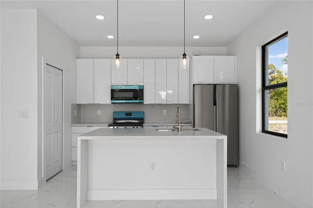 336 Sunset Road Rotonda West FL 33947