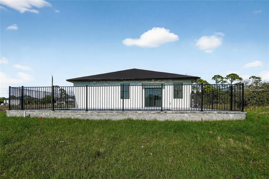 336 Sunset Road Rotonda West FL 33947