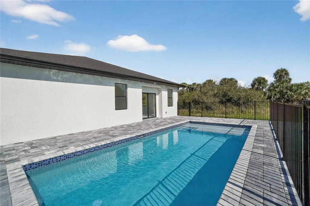 336 Sunset Road Rotonda West FL 33947