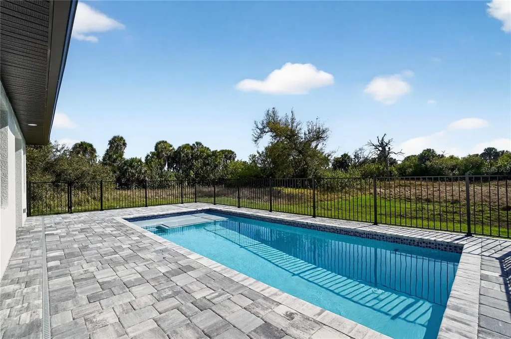 336 Sunset Road Rotonda West FL 33947