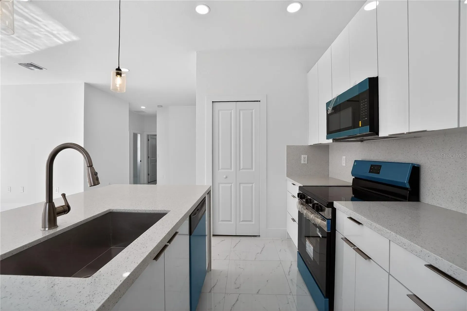336 Sunset Road Rotonda West FL 33947