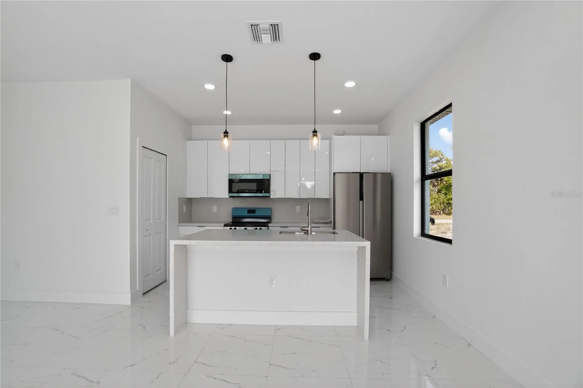 336 Sunset Road Rotonda West FL 33947