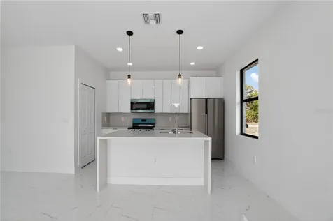 336 Sunset Road Rotonda West FL 33947