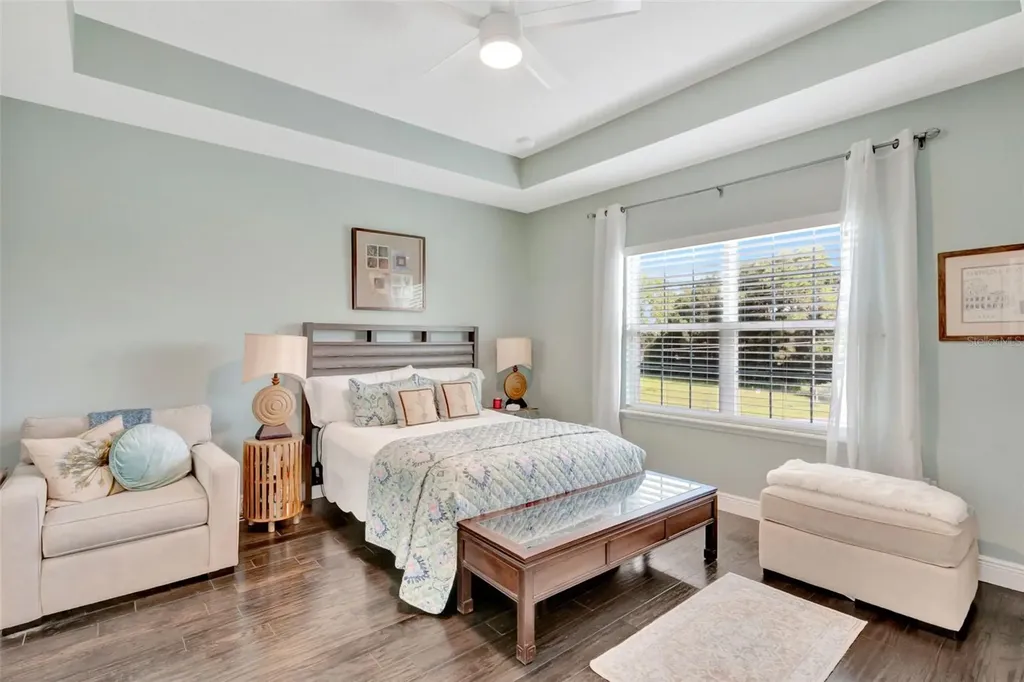 4892 Beach Boulevard Orlando FL 32803