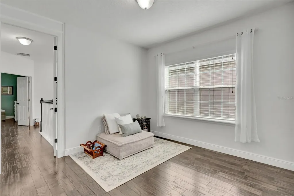 4892 Beach Boulevard Orlando FL 32803